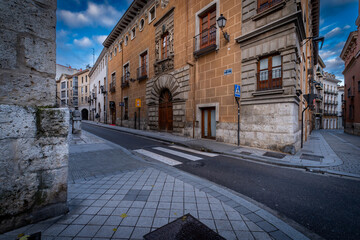 Fototapeta premium Valladolid ciudada europea de España centrla en invierno al anochecer