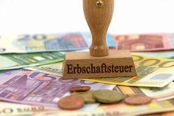 Stempel mit dem Aufdruck &bdquo;Erbschaftssteuer&ldquo;