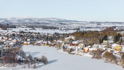Luftbildaufnahme aus Stiege Stadt Oberharz am Brocken Winter
