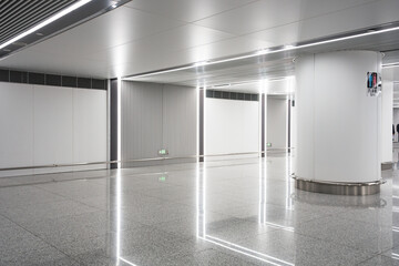 Naklejka premium Clean and modern subway station passage