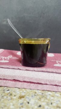 Caf&eacute; caliente y humo