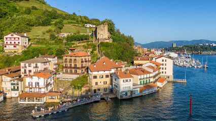 Obraz premium Aerial View of Pasai Donibane Fishing Village in Basque Country