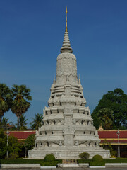 Stupa dans le domaine du palais royal de Phnom Pen
