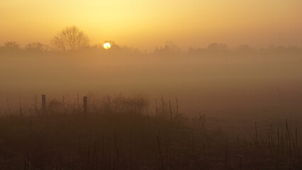 Wiosenny Wschód Słońca © Sławek