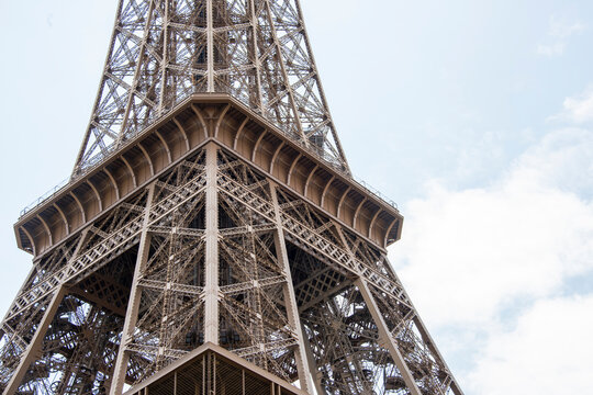 Effeil Tower in Pars