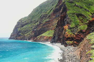 Madera wybrzeże Oceanu Atlantyckiego skaliste plaże