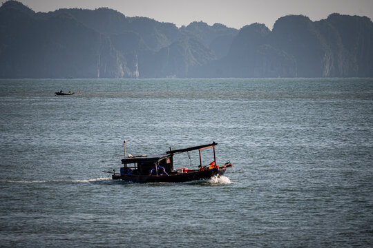 Vietnam, Vat Ba, Halong, Reisen, Wasser, Felsen, Asien