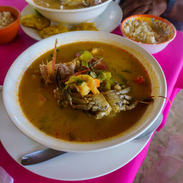 sopa de mariscos 