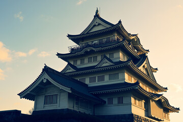 朝陽を浴びた千葉城