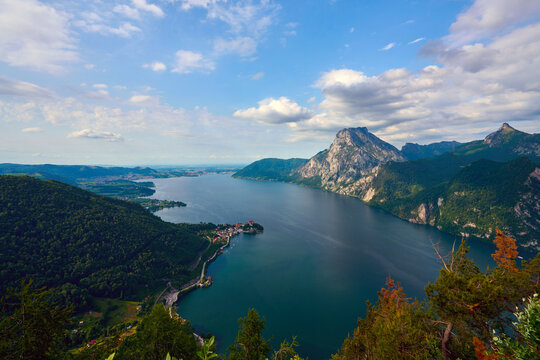 Incredible panorama of Lake Traunsee with Mount Traunstein, Austria, Salzkammergut.