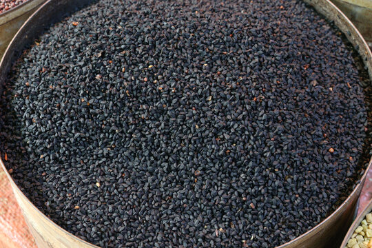 Black Cumin stock on shop for sell