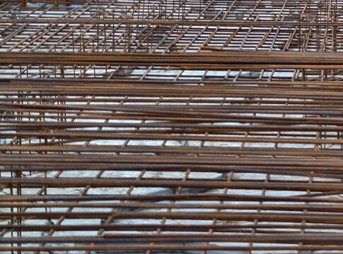 reinforcing steel arrangements arranged in rows for concrete foundation stability and aesthetic