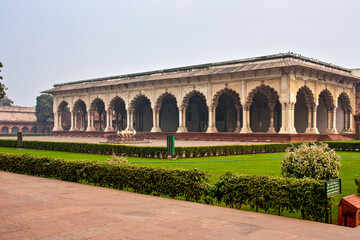 Fototapeta premium The famous red fort in the city of Agra, Uttar Pradesh, India. A popular tourist attraction.