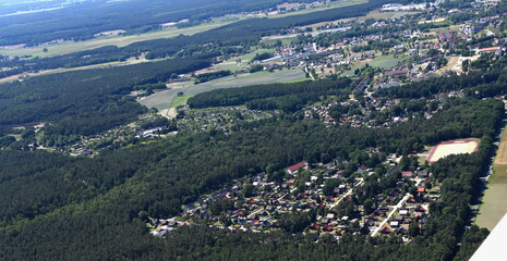 Stadt Eggesin, im Vordergrund die fr&uuml;heren Holzhaussiedlungen Karpin 2016