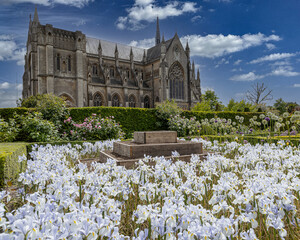 Arundel Castle Gardens and the Fitzalan Chapel, England © pro photography plus