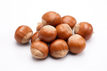 Obraz premium Hazelnuts plant food white background.