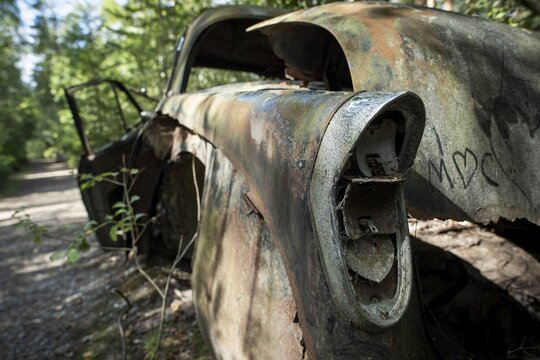 Ancient scrap car, Kyrk&ouml; Mosse car graveyard, Ryd, Tingsryd, Kronobergs l&auml;n, Sweden