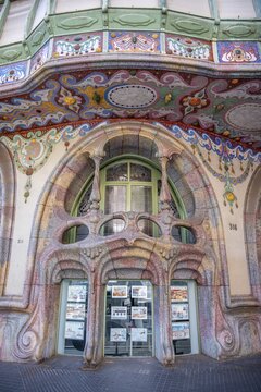Artistic curved entrance area, fa&ccedil;ade of Casa Comalat, Avinguda Diagonal, Barcelona, Catalonia, Spain