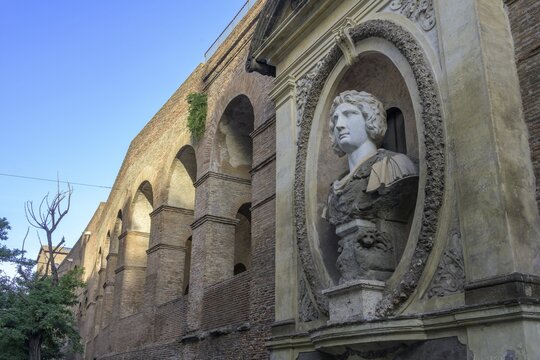 Bust of Belisario on the Aurelian Wall, Rome, Italy