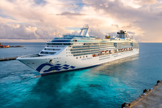 Philipsburg, Sint Maarten - November 19, 2025: Princess Cruises Ship Coral Princess in Port of Sint Maarten