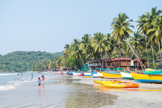 palolem beach on a sunny day, india	