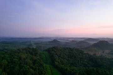 Obraz premium Morning view of sunrise at Panorama Hill, Pahang