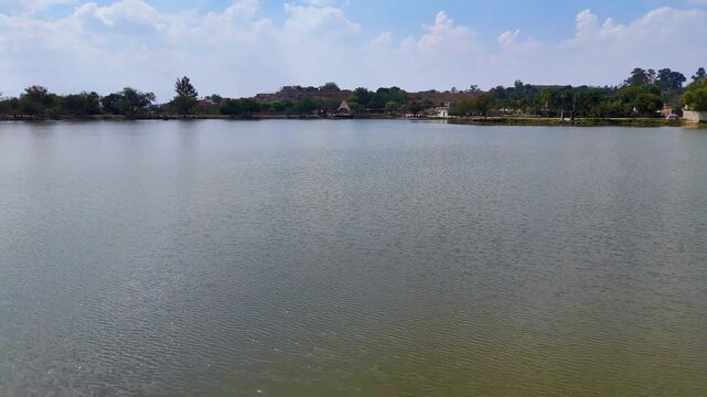 Laguna o lago y presa el ocotillo en Guadalajara