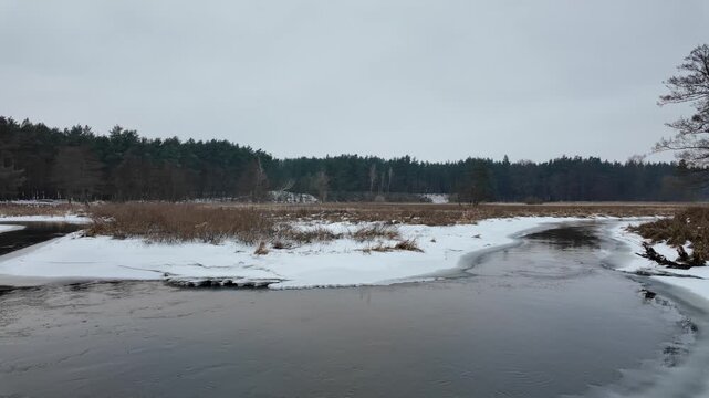 Winter on the small Grabia River in central Poland.