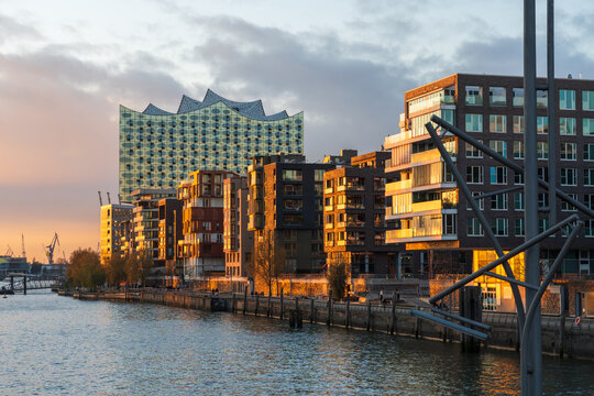 Elbphilharmonie and modern buildings in HafenCity Hamburg at sunset