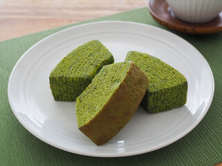 抹茶のバームクーヘン