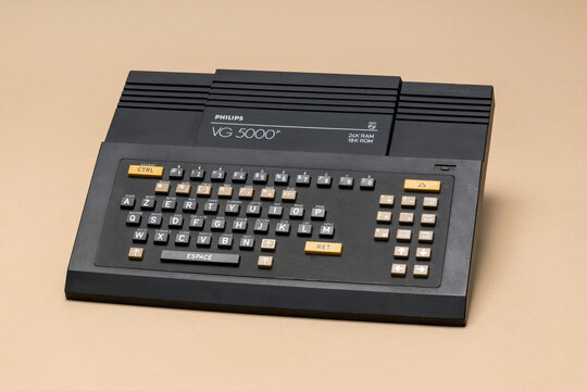 Philips VG 5000 home computer  from 1984. Low-end home computer. VG meant Video Game