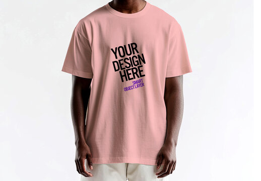 Mock up of a men wearing a white Tshirt 