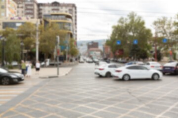 Obraz premium Panoramic wide asphalt road and city skyline under