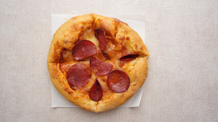 Mini Pizza with pepperoni and cheese