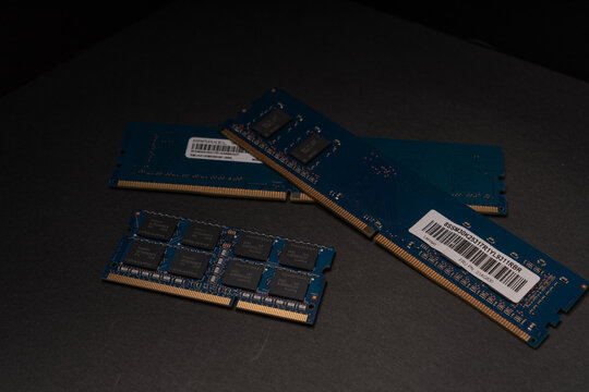 パソコン メモリ RAM デスクトップ 金 GOLD