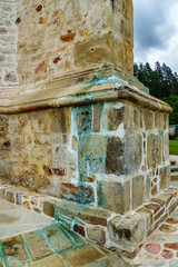 Naklejka premium close up view of ancient stone wall and column as background