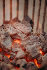 Palący się węgiel