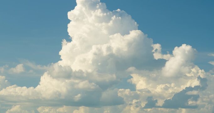 Cloud texture of sky Time Lapse: Stunning Nature Background with blue sky Clouds and Colors. High quality video DCI4K PRORES422