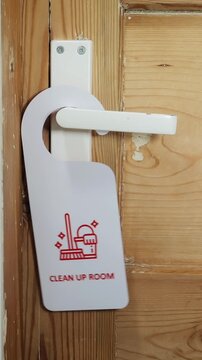 CLEAN UP ROOM Door Hanger Instruction Showing Housekeeping Responsibility And Access Notice