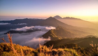 Obraz premium Mountain Landscape with Clouds at Sunrise.