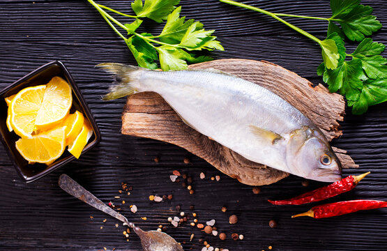 Gray Mullet Fish (Kefal) with spice on board