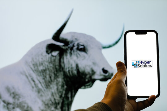 Hyperscalers: Massive Cloud Computing Platforms, Hyperscale Data Centers, Global Digital Infrastructure, Enterprise Cloud Services & Internet-Scale Technology