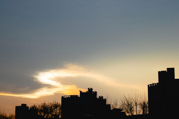 도시 속 저녁노을