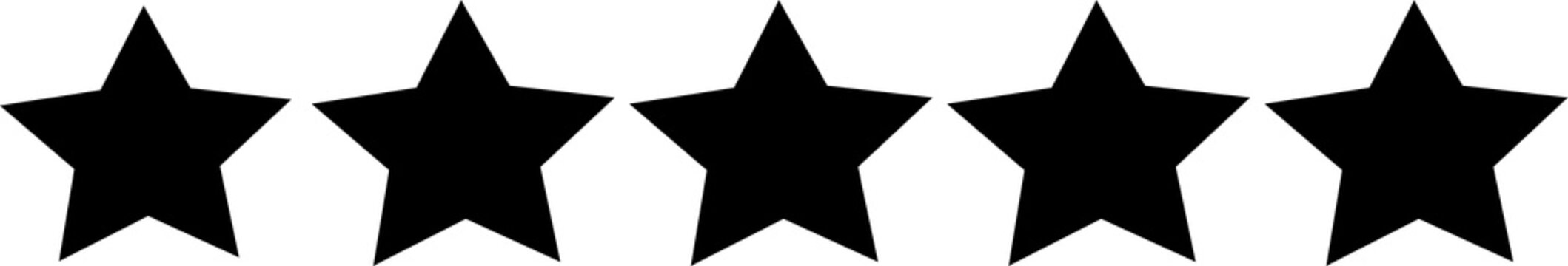 Cinq &eacute;toiles noires isol&eacute;es sur fond transparent &ndash; concept d&rsquo;&eacute;valuation et de notation
