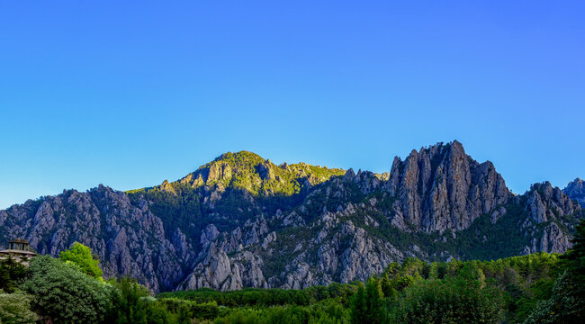 La montagne Kyrie Eleison (ou Christe Eleison) depuis Ghisoni, Corse, France