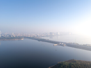 Naklejka premium Xiamen Maluan Bay Park: Urban Riverside Scenery, Fujian