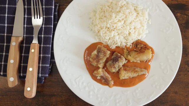 Lotte &agrave; l&rsquo;armoricaine avec riz blanc