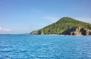 Fototapeta premium Small Philippine islands seen from the water.