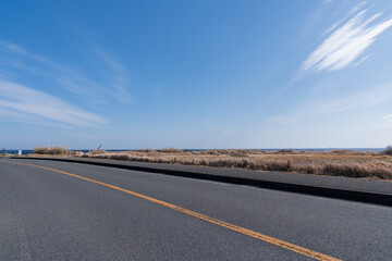 海沿い ドライブ 海岸 晴れ 青空 千葉 ドローン