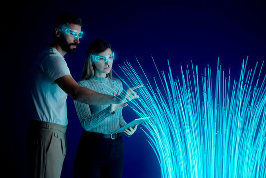 3D interactive fiber optic interface with technology users